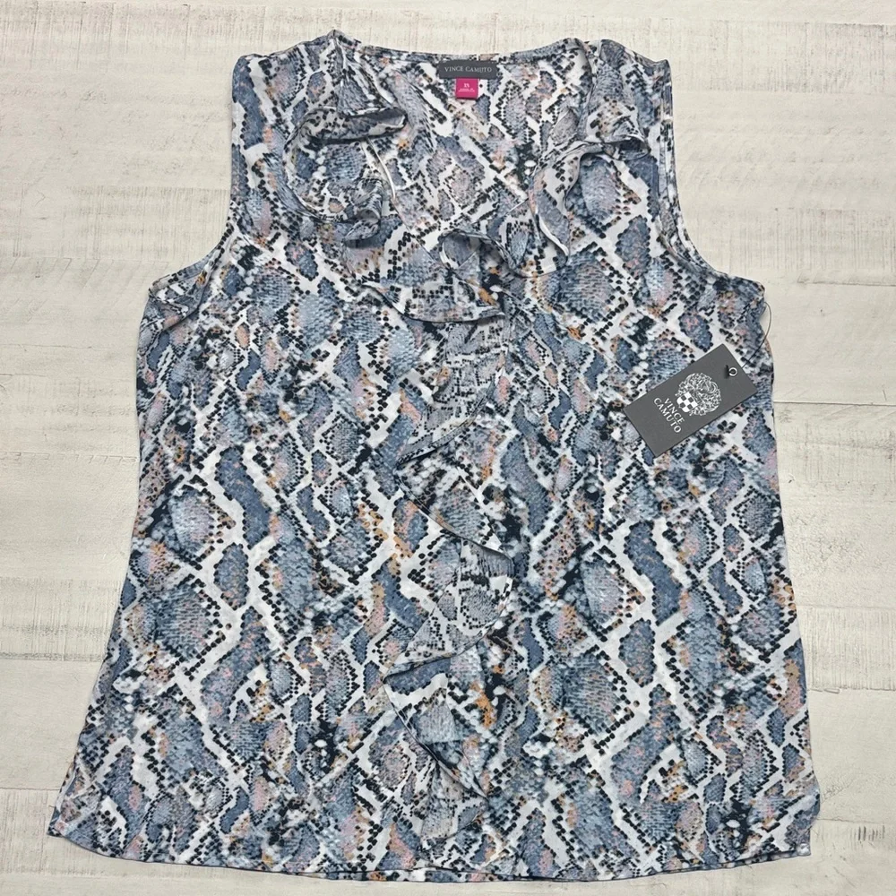 Vince Camuto Snake Print Ruffled Top Womens Size XS NWT - Picture 1 of 10